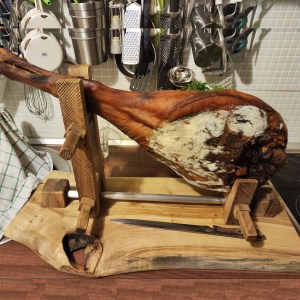 Stalak za šunku - Ham Holder